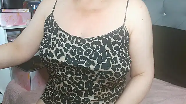Snapshot of maturepriscila chatting on June 23, 2026, 12:58 pm maturepriscila online show from June 23, 2026, 12:58 pm