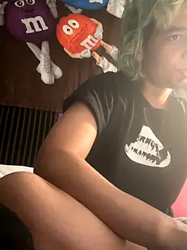 hornytbabe online show from September 29, 2025, 5:07 pm