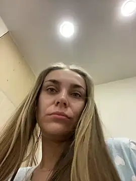 Burning girlss online show from December 27, 2024, 11:10 pm