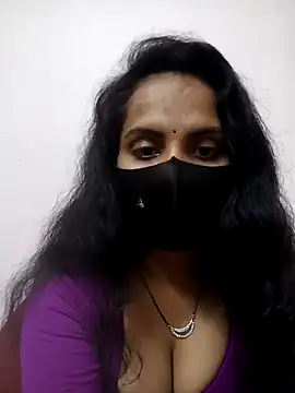 Snapshot of Choclet_bhabhi chatting on January 1, 2025, 12:44 pm Choclet bhabhi online show from January 1, 2025, 12:44 pm