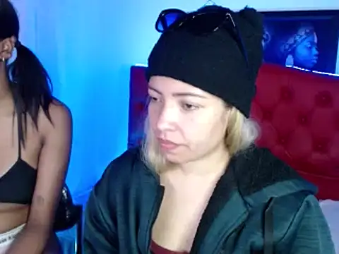 Snapshot of MISSANDRE4 chatting on December 26, 2024, 7:49 pm MISSANDRE4 online show from December 26, 2024, 7:49 pm