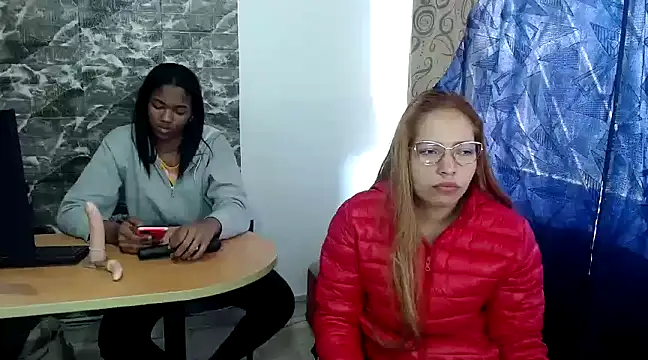 Snapshot of MISSANDRE4 chatting on January 16, 2025, 8:25 pm MISSANDRE4 online show from January 16, 2025, 8:25 pm