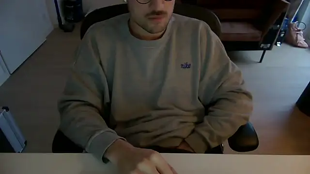 taallguyy 196 online show from January 14, 2026, 3:06 pm