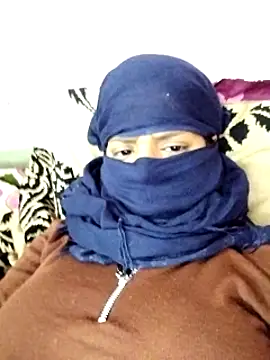 Shivani Tivari online show from December 2, 2024, 7:38 pm