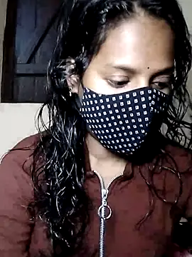 Shivani Tivari online show from February 6, 2026, 10:51 am