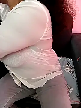 Sneha gril online show from March 20, 2025, 6:53 pm