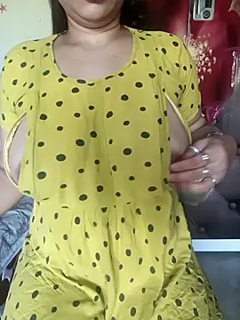 Sneha gril online show from October 8, 2025, 3:04 am