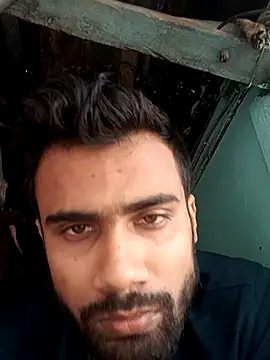 Skinny Bigass 23 online show from November 6, 2025, 7:09 am