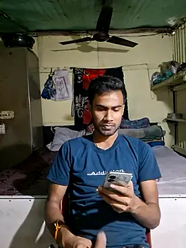 Snapshot of Skinny_Bigass_23 chatting on March 7, 2026, 5:37 am Skinny Bigass 23 online show from March 7, 2026, 5:37 am