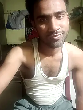 Snapshot of Skinny_Bigass_23 chatting on March 8, 2026, 6:12 pm Skinny Bigass 23 online show from March 8, 2026, 6:12 pm