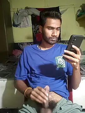 Snapshot of Skinny_Bigass_23 chatting on March 16, 2026, 5:02 am Skinny Bigass 23 online show from March 16, 2026, 5:02 am