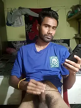 Snapshot of Skinny_Bigass_23 chatting on March 16, 2026, 5:44 am Skinny Bigass 23 online show from March 16, 2026, 5:44 am