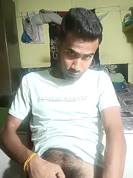 Snapshot of Skinny_Bigass_23 chatting on March 21, 2026, 6:33 pm Skinny Bigass 23 online show from March 21, 2026, 6:33 pm