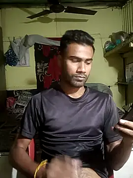 Snapshot of Skinny_Bigass_23 chatting on March 24, 2026, 5:56 am Skinny Bigass 23 online show from March 24, 2026, 5:56 am