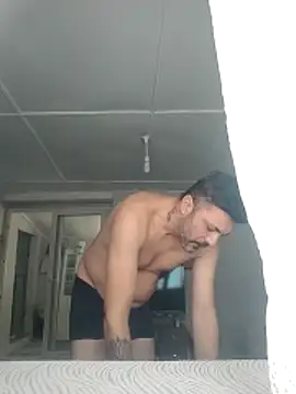 hot man eray online show from November 23, 2025, 1:11 pm