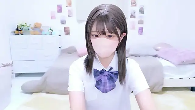Snapshot of aki_zzz chatting on March 16, 2026, 6:39 am aki zzz online show from March 16, 2026, 6:39 am