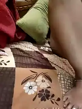 Snapshot of Tamilmayill chatting on February 13, 2025, 10:12 am Tamilmayill online show from February 13, 2025, 10:12 am