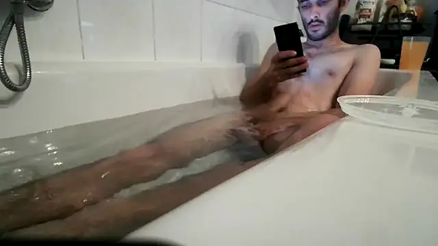 Snapshot of kisandgioni chatting on September 14, 2025, 1:32 pm kisandgioni online show from September 14, 2025, 1:32 pm