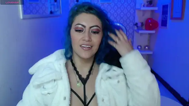 Snapshot of scarleth_blue chatting on February 15, 2025, 3:09 am scarleth blue online show from February 15, 2025, 3:09 am