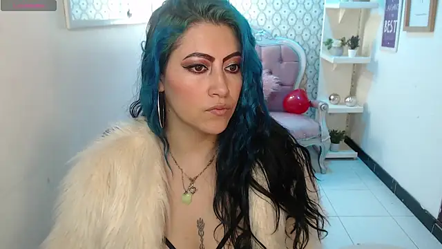 Snapshot of scarleth_blue chatting on February 19, 2025, 3:06 am scarleth blue online show from February 19, 2025, 3:06 am