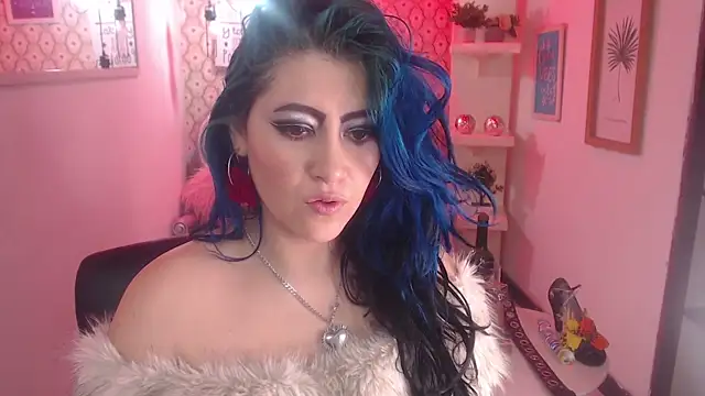 Snapshot of scarleth_blue chatting on September 13, 2025, 3:06 am scarleth blue online show from September 13, 2025, 3:06 am