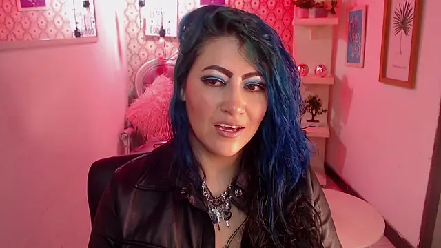 Snapshot of scarleth_blue chatting on September 15, 2025, 2:22 am scarleth blue online show from September 15, 2025, 2:22 am
