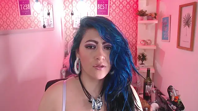 Snapshot of scarleth_blue chatting on September 18, 2025, 2:57 am scarleth blue online show from September 18, 2025, 2:57 am