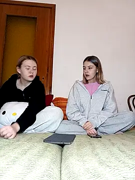 ella grays online show from February 2, 2026, 5:11 pm