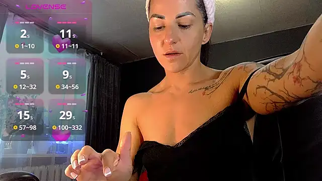 Snapshot of Aria_Dl chatting on March 18, 2025, 12:14 pm Aria Dl online show from March 18, 2025, 12:14 pm