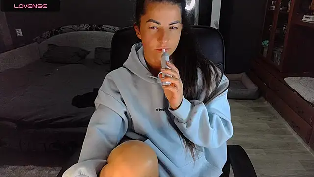 Snapshot of Aria_Dl chatting on September 18, 2025, 3:36 pm Aria Dl online show from September 18, 2025, 3:36 pm