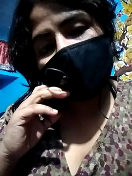 Snapshot of Love-Veronica chatting on February 4, 2026, 6:14 pm Love-Veronica online show from February 4, 2026, 6:14 pm