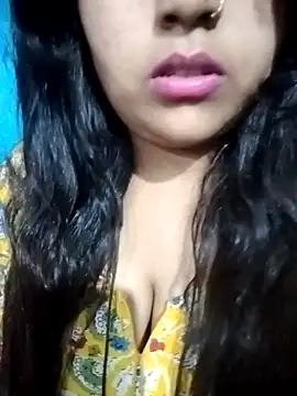 Snapshot of Love-Veronica chatting on February 24, 2026, 11:52 am Love-Veronica online show from February 24, 2026, 11:52 am