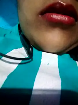 Snapshot of Love-Veronica chatting on February 26, 2026, 6:40 pm Love-Veronica online show from February 26, 2026, 6:40 pm