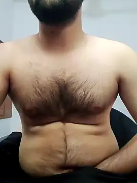 Snapshot of smartboy010101 chatting on December 6, 2024, 8:37 am smartboy010101 online show from December 6, 2024, 8:37 am