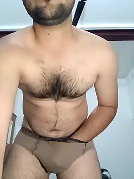 Snapshot of smartboy010101 chatting on December 16, 2024, 1:11 pm smartboy010101 online show from December 16, 2024, 1:11 pm