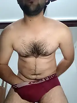 Snapshot of smartboy010101 chatting on December 18, 2024, 1:23 pm smartboy010101 online show from December 18, 2024, 1:23 pm