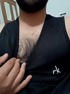 Snapshot of smartboy010101 chatting on February 21, 2025, 12:50 pm smartboy010101 online show from February 21, 2025, 12:50 pm