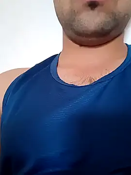 Snapshot of smartboy010101 chatting on October 6, 2025, 3:04 am smartboy010101 online show from October 6, 2025, 3:04 am