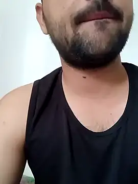 Snapshot of smartboy010101 chatting on October 18, 2025, 9:54 am smartboy010101 online show from October 18, 2025, 9:54 am