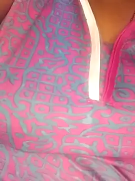 Sexy Radhikaa online show from December 5, 2025, 12:52 am