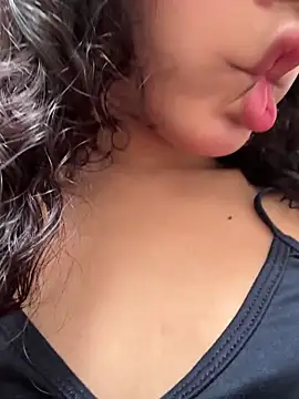 ChantalHans online show from February 15, 2026, 6:04 pm