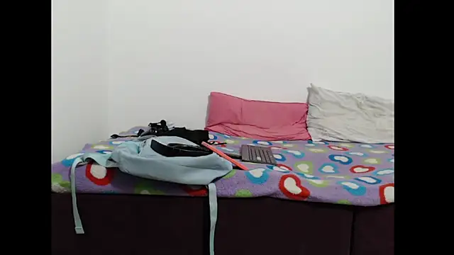 Naugthydolls online show from December 5, 2024, 10:23 pm