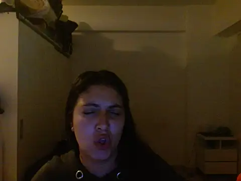 Snapshot of xBubblyBarbiexx chatting on November 8, 2025, 3:07 am xBubblyBarbiexx online show from November 8, 2025, 3:07 am