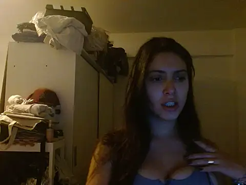 Snapshot of xBubblyBarbiexx chatting on June 9, 2026, 3:07 am xBubblyBarbiexx online show from June 9, 2026, 3:07 am
