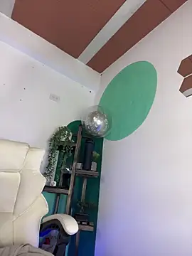 LollaByer online show from April 7, 2026, 9:04 pm