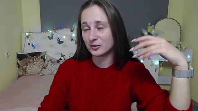 Snapshot of MichelLeee chatting on April 9, 2026, 11:15 am MichelLeee online show from April 9, 2026, 11:15 am