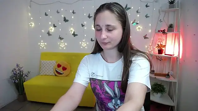 Snapshot of MichelLeee chatting on May 6, 2026, 1:16 pm MichelLeee online show from May 6, 2026, 1:16 pm