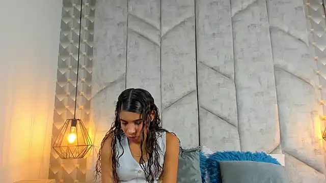 AshleyHill2 online show from March 25, 2026, 2:06 am