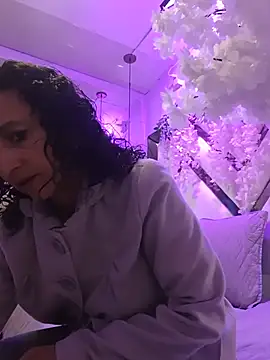 Snapshot of AriannaRussell_ chatting on June 12, 2026, 12:26 pm AriannaRussell online show from June 12, 2026, 12:26 pm
