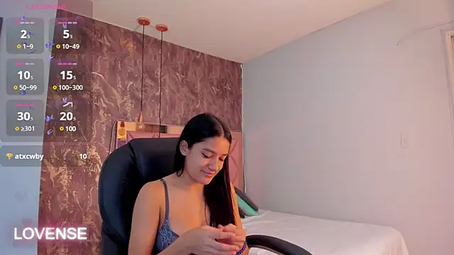 Snapshot of SKYLERWHIITEE chatting on March 1, 2025, 6:13 am SKYLERWHIITEE online show from March 1, 2025, 6:13 am